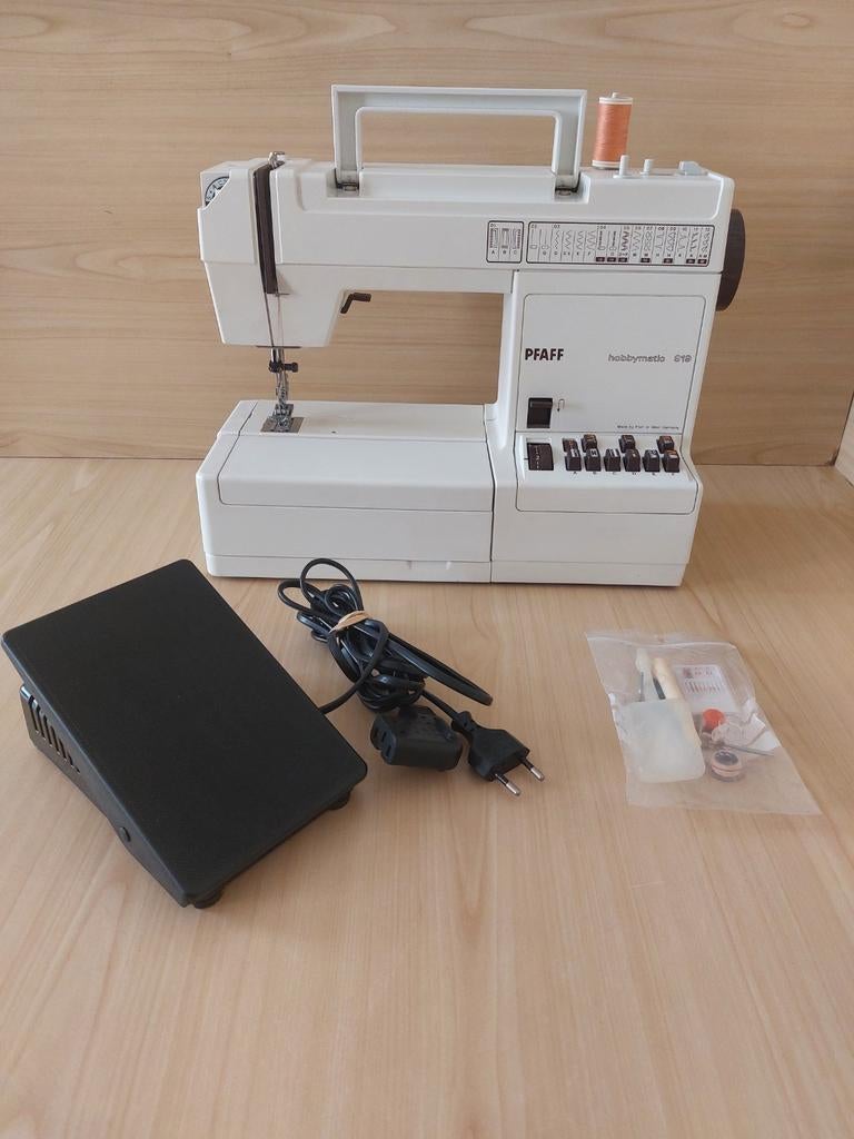 Machine à coudre pfaff, Hobby & Loisirs créatifs, Machines à coudre & Accessoires, Enlèvement, Machine à coudre, Pfaff