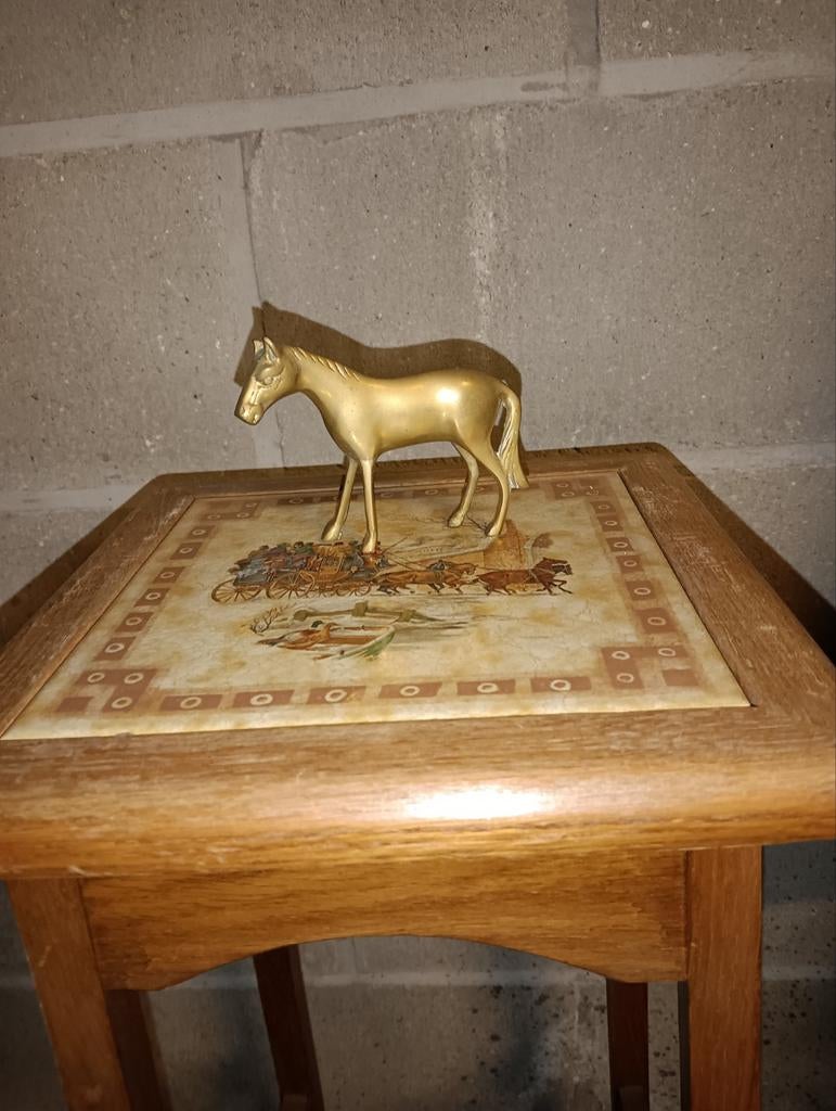 Poulain espagnol en cuivre, Enlèvement