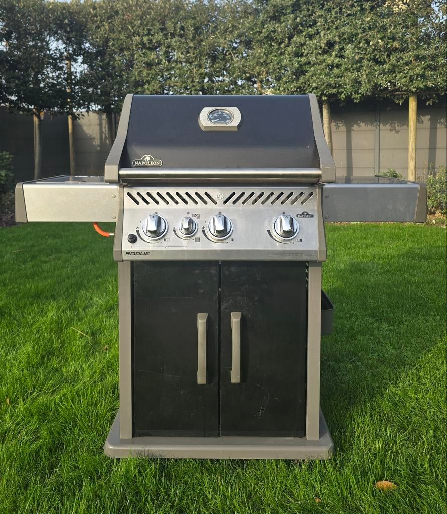 Napoleon Rogue 425 SIB met Sizzle Zone + Veel Extra’s!, Tuin en Terras, Ophalen, Napoleon Rogue 425