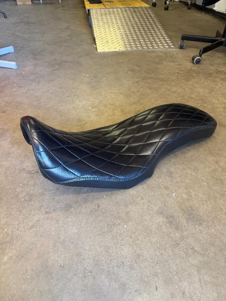 Le Pera Leren zadel Dyna Streetbob, Motoren, Accessoires | Overige, Ophalen of Verzenden