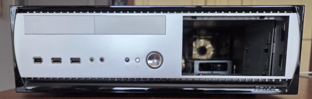 Antec Overture II desktop case, Computers en Software, Computerbehuizingen, Ophalen, Gebruikt