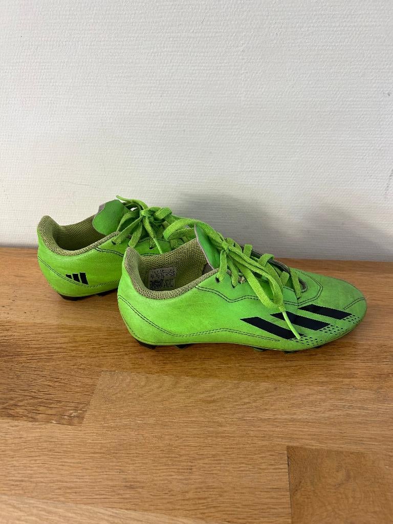 Voetbalschoenen maat 32, Sport en Fitness, Voetbal, Ophalen of Verzenden, Gebruikt