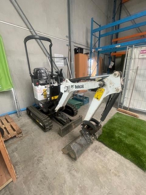 Bobcat E10 / 248h, Ophalen, Graafmachine