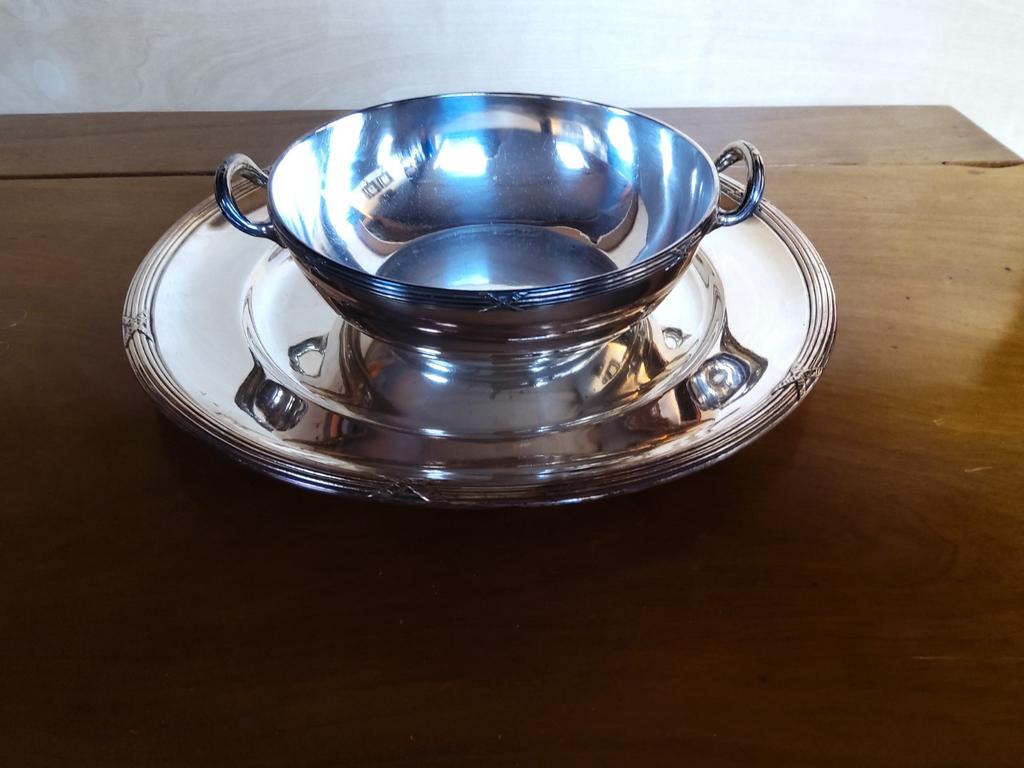 Bol à légumes et plat de service MILLS, Antiquités & Art, Enlèvement ou Envoi