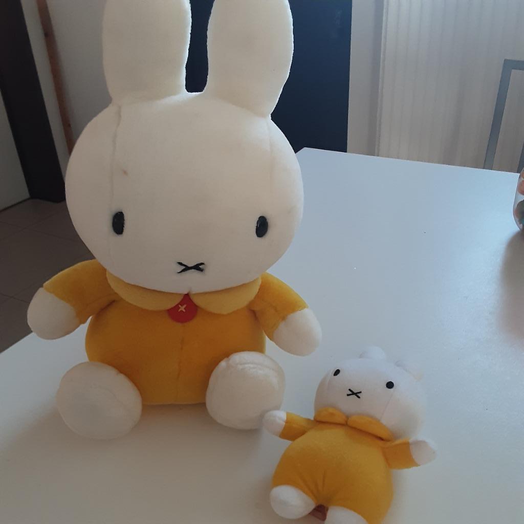 Knuffels : groot nijntje en klein nijntje ( met pieper ), Ophalen, Zo goed als nieuw, Met geluid