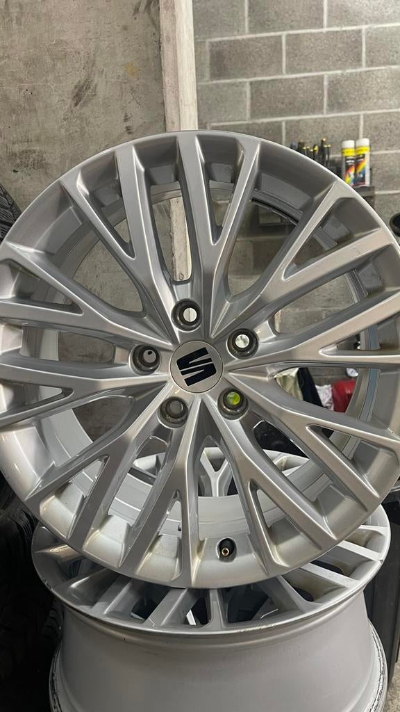 Jantes d’origine Vw skoda Seat Audi Cupra, Autos : Pièces & Accessoires, Enlèvement, Jante(s)