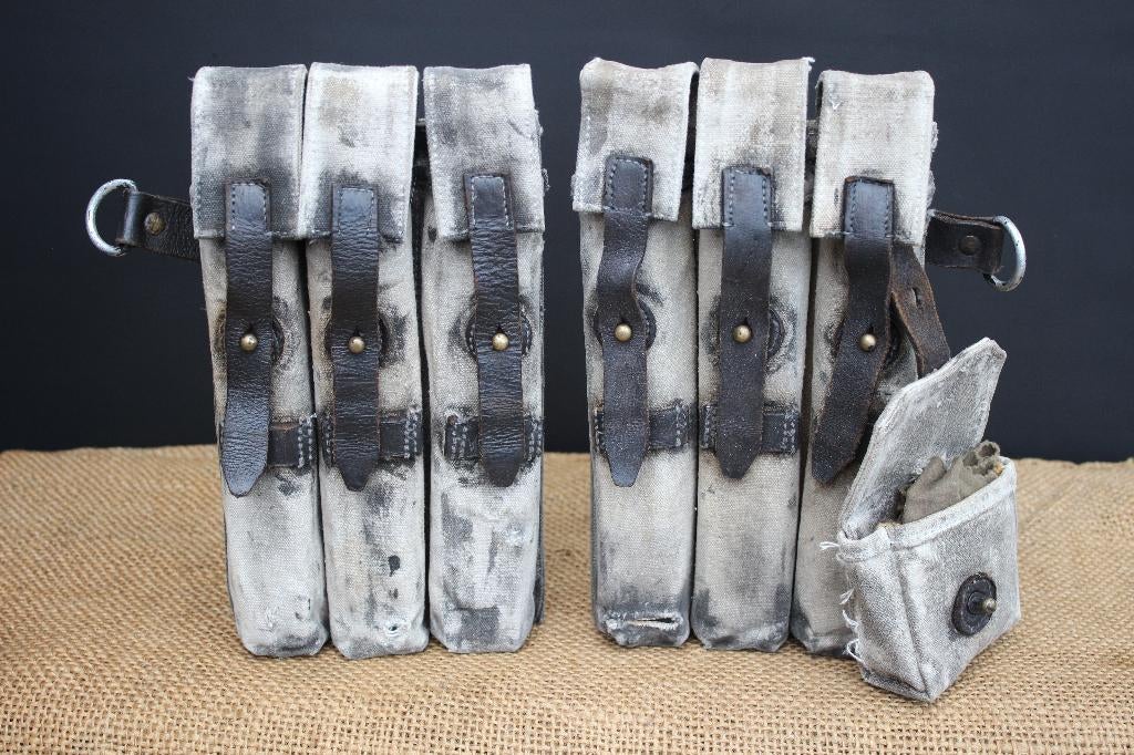 Bel ensemble complet de sacs de chargement MP38/40., Collections, Objets militaires | Seconde Guerre mondiale, Enlèvement ou Envoi