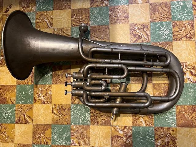 Antieke tuba of euphonium, Casimir Vasé Tours, Muziek en Instrumenten, Blaasinstrumenten | Tuba's, Ophalen