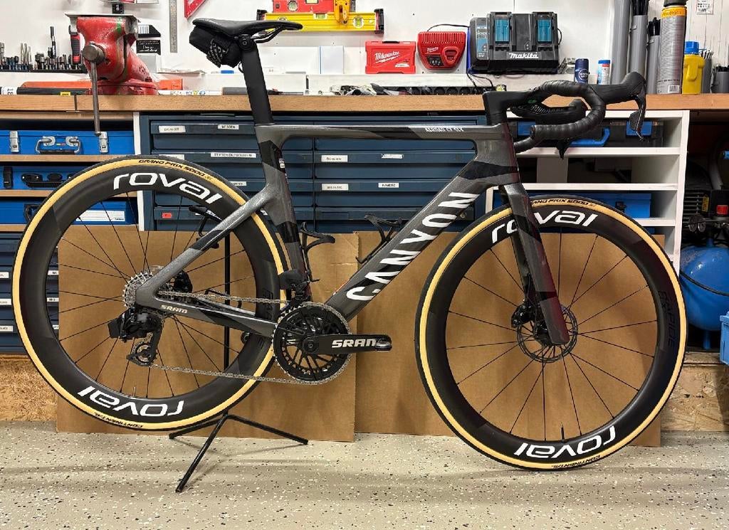 Roval rapide clx 2, Ophalen, Zo goed als nieuw