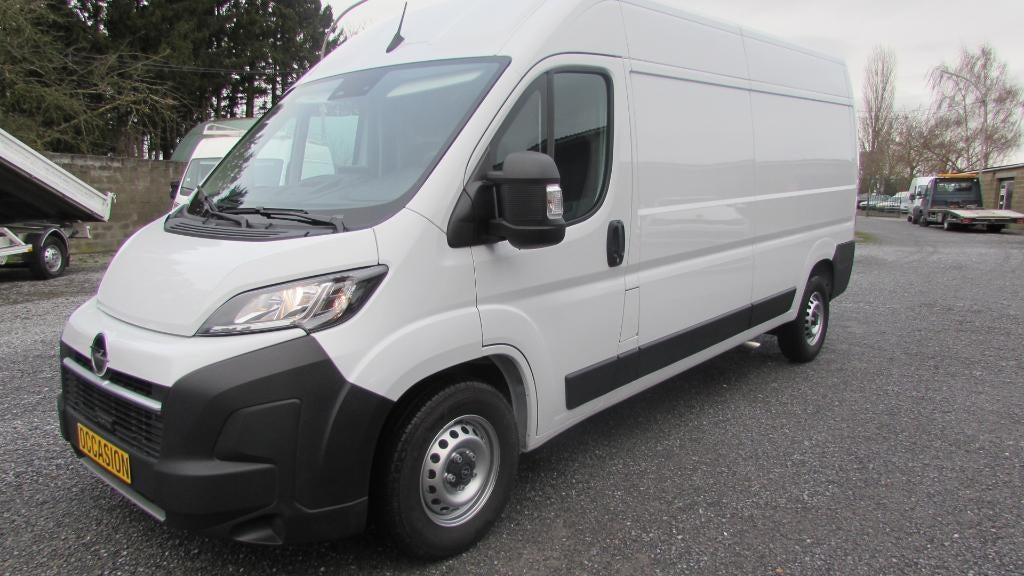 OPEL MOVANO 10/2025.6.300klm. BOITE AUTOMATIQUE  22950€, Auto's, Stof, 4 cilinders, 3000 kg, Wit