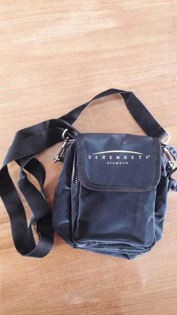 Sac à bandoulière Serengeti noir élégant., Enlèvement ou Envoi, Neuf, Noir, Autres marques