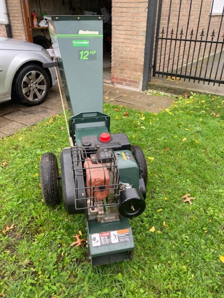 Déchiqueteuse Tomahawk Pro, Enlèvement, Utilisé, Essence, Bolens