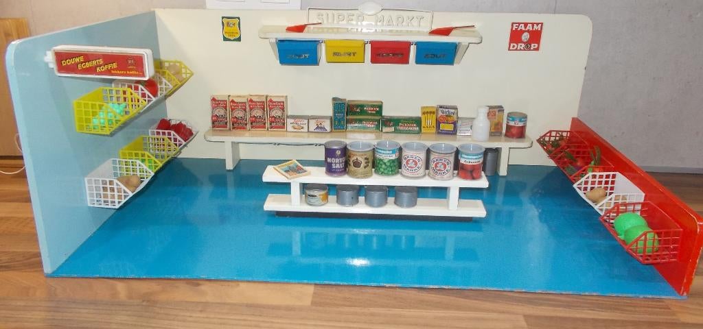 antiek poppenwinkeltje (tafelmodel) met accessoires, Enlèvement, Accessoires