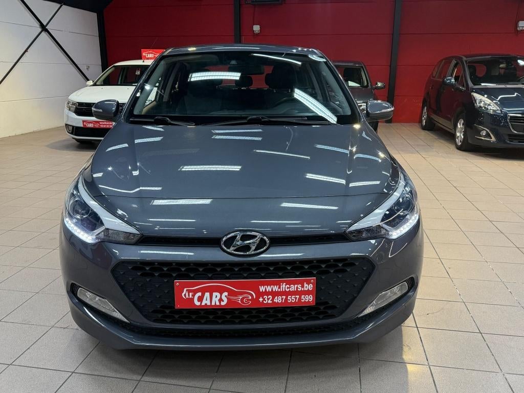 **HYUNDAI I20**AUTOMAAT**AIRCO**1.EIGENAAR**, Auto's, Stof, 4 cilinders, USB, Bedrijf