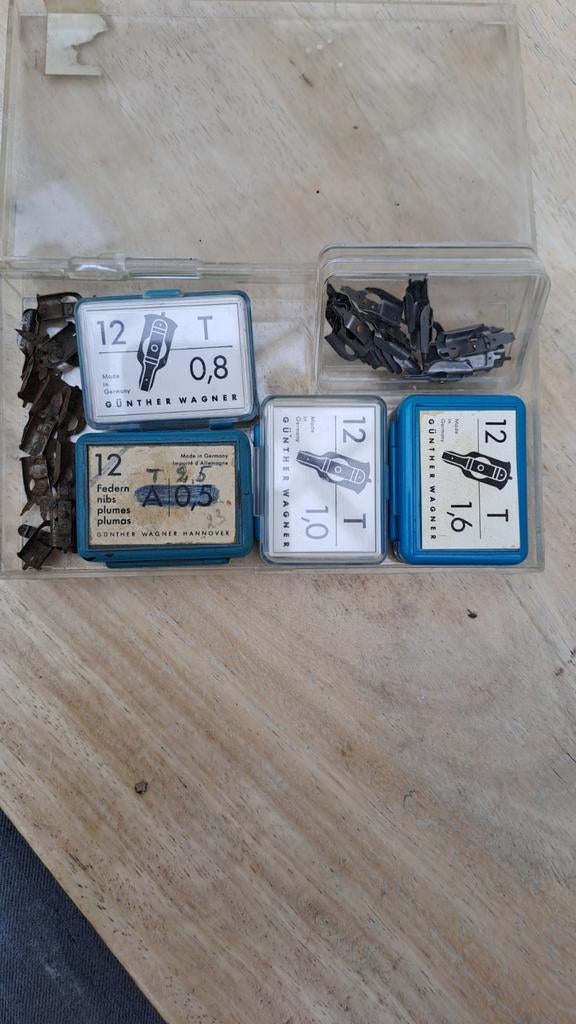 Teken pennen ,voor pelican vulpen houder ., Ophalen of Verzenden, Zo goed als nieuw