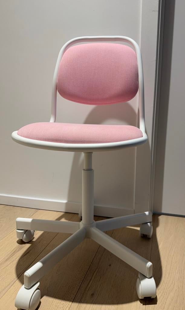 Kinderbureaustoel ÖRFJÄLL, Huis en Inrichting, Bureaustoelen, Ophalen, Gebruikt, Roze, Bureaustoel