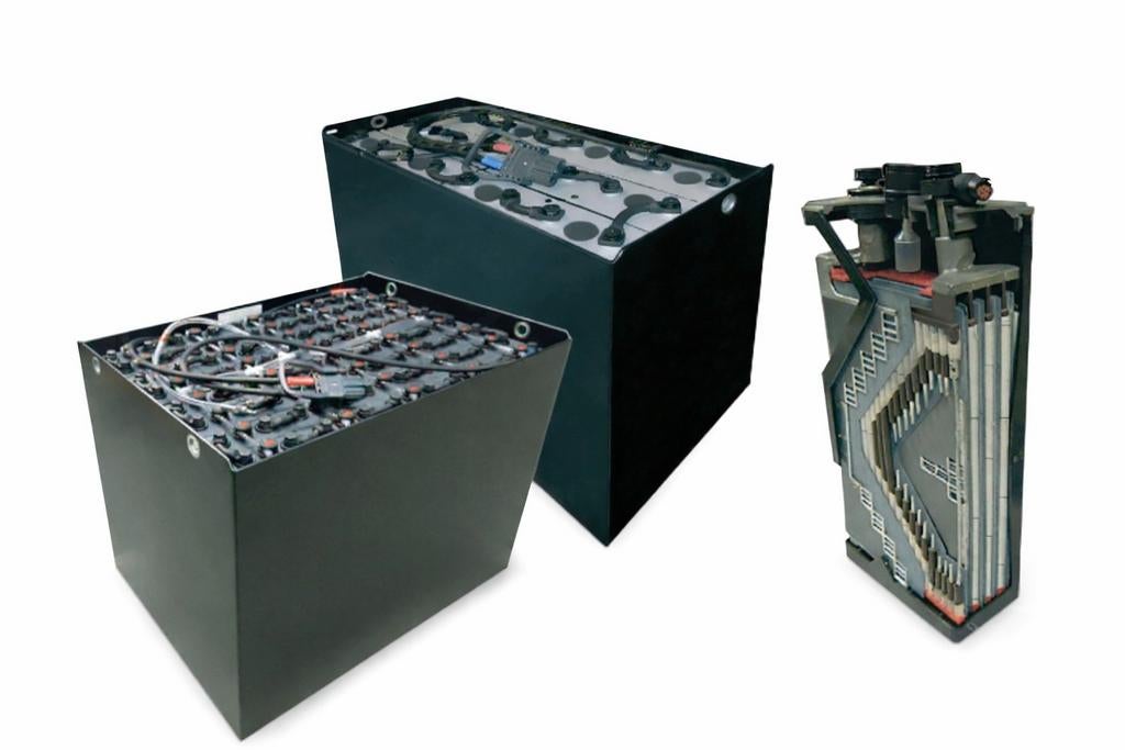 Batteries de traction pour chariot élévateur, Articles professionnels, Machines & Construction | Entretien & Nettoyage, Enlèvement ou Envoi