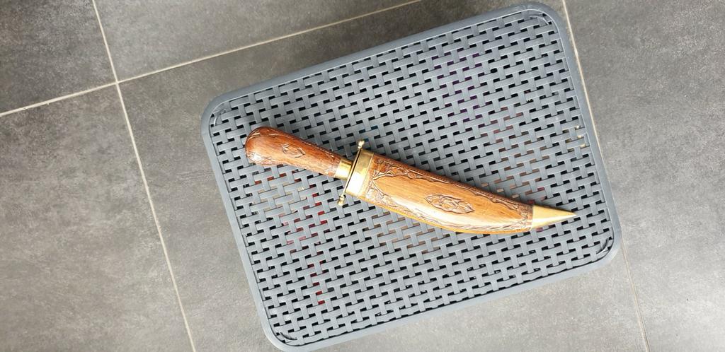 Dague ancienne sculptée à la main, Antiquités & Art, Enlèvement ou Envoi