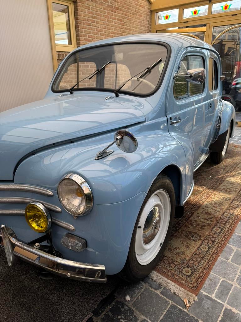 Renault 4CV, Auto's, Oldtimers, Achterwielaandrijving, Beige, Leder en Stof, Particulier
