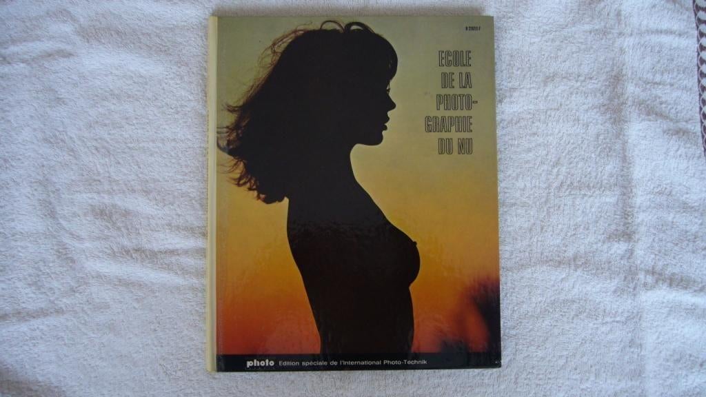 ARTISTIEKE NAAKTFOTOGRAFIE, Boeken, Ophalen, Zo goed als nieuw, Overige onderwerpen, Divers