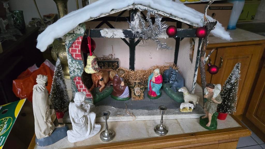 Magnifique Crèche de Noël vintage avec personnages et access, Enlèvement, Utilisé