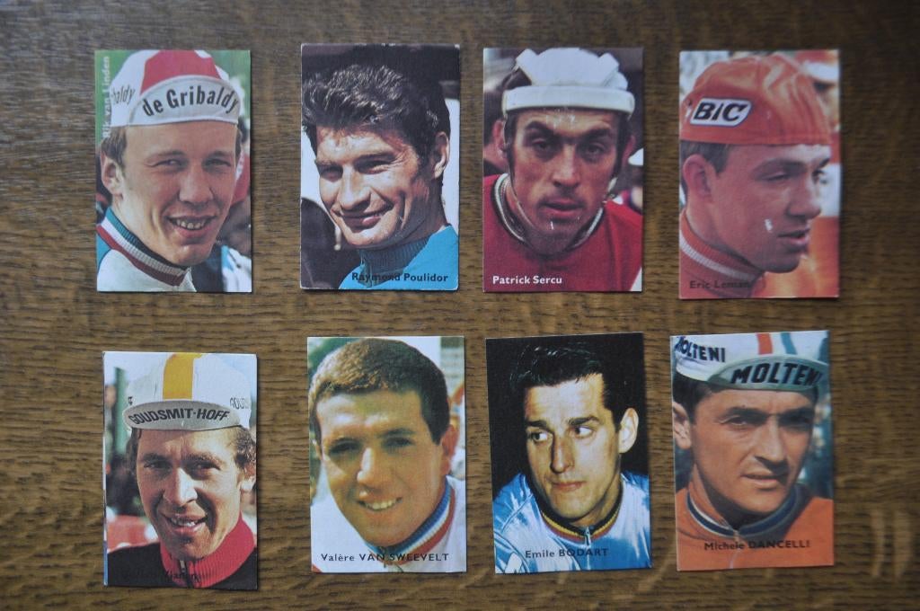 VICTORIA 8 PRENTJES WIELRENNERS, Enlèvement ou Envoi, Utilisé, Plusieurs images