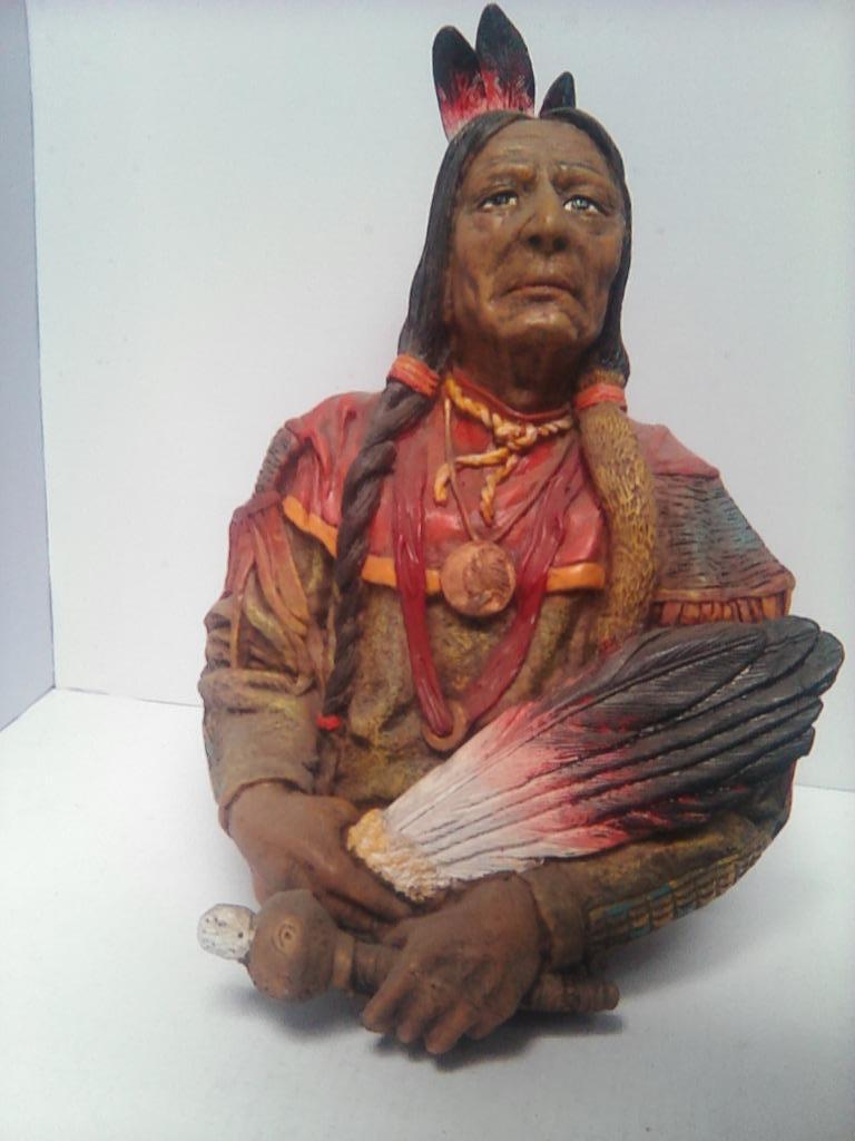 Indiaan figuur met mooie decoratieve pluimen, Antiek en Kunst, Ophalen