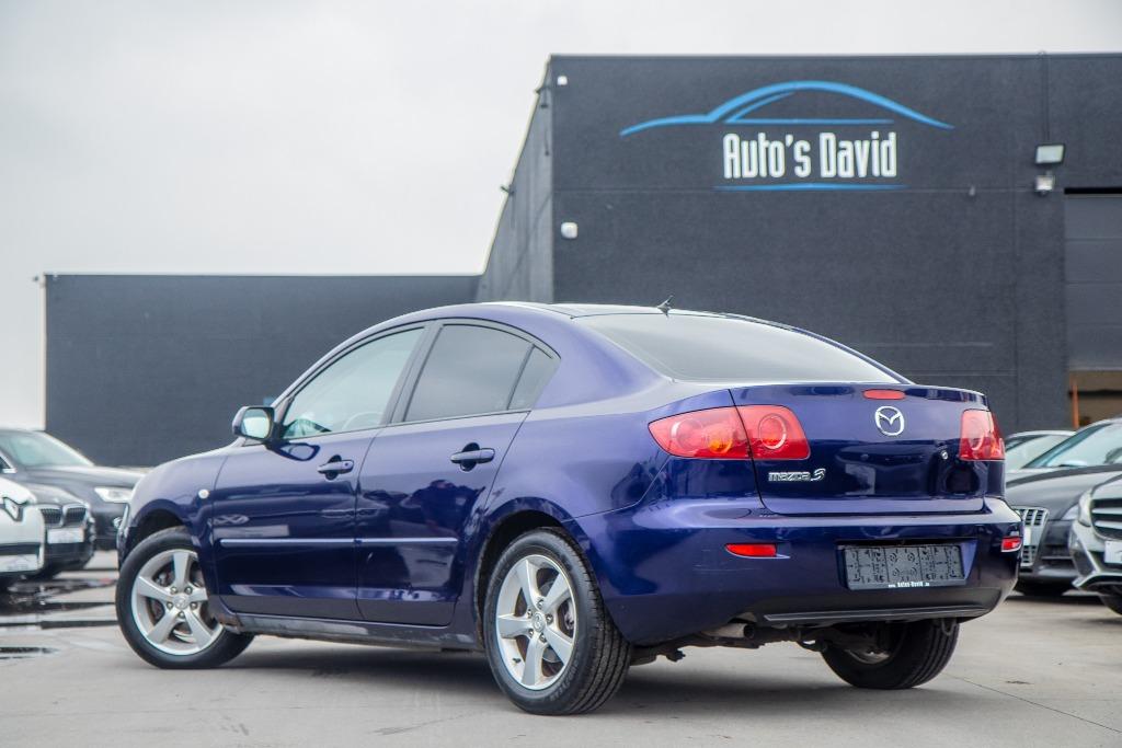 Mazda 3 Sedan 1.6i 16V Benzine / EXPORT / AIRCO / ISOFIX, Autos, Mazda, Achat, 4 portes, Entreprise, Boîte manuelle
