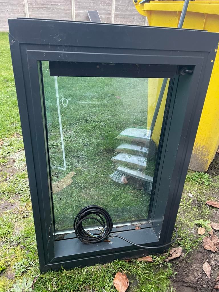 Velux de toit électrique, Double vitrage, Enlèvement, Utilisé, Moins de 80 cm