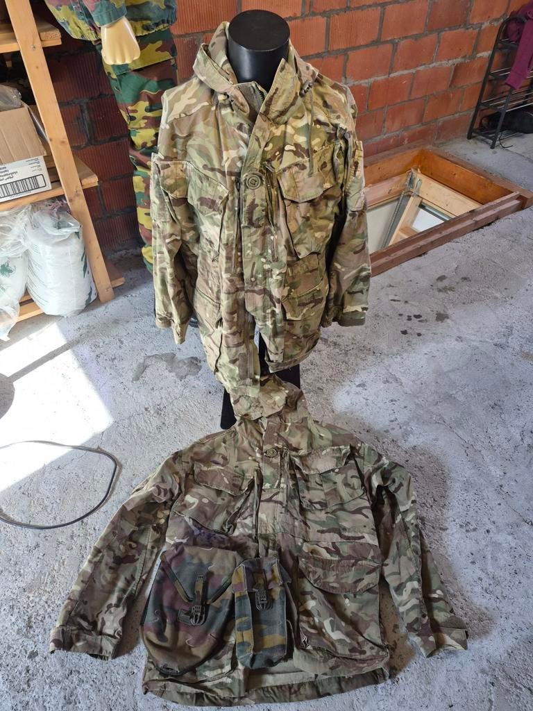 Lot uniforme militaire, Collections, Objets militaires | Général, Armée de terre, Enlèvement ou Envoi