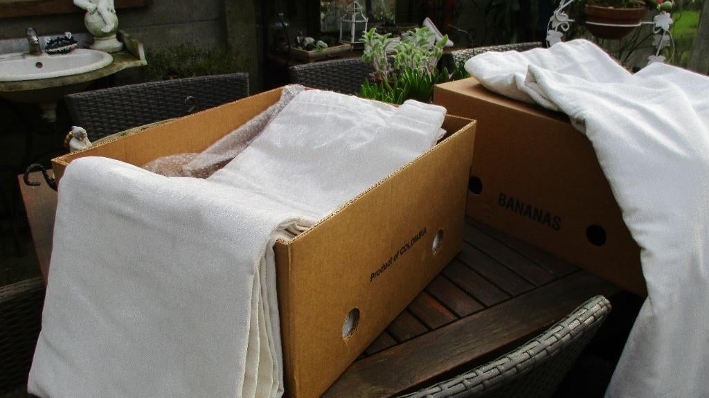 Wit fluwelen overgordijnen, Huis en Inrichting, Ophalen, Zo goed als nieuw, Wit