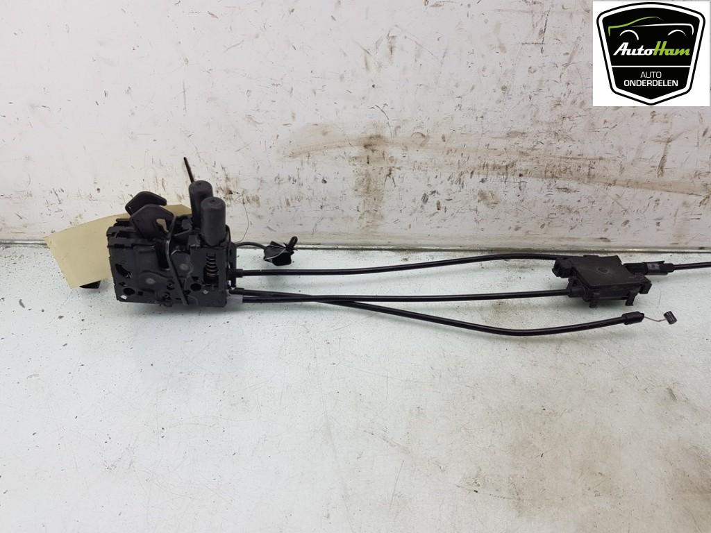 MOTORKAP SLOT Skoda Octavia Combi (1U5) (01-1998/12-2010), Gebruikt, Skoda