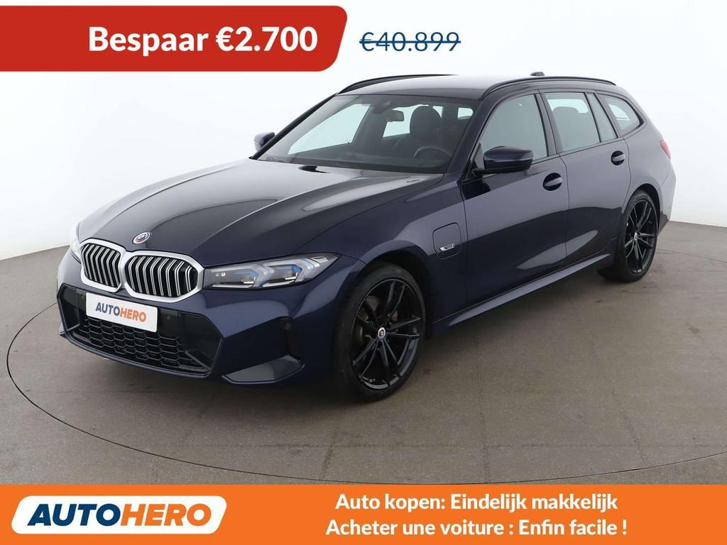 BMW 3 Serie 330 330e xDrive M Sport (bj 2022, automaat), Auto's, BMW, Te koop, 3 Reeks, 4x4, ABS, Airbags, Airconditioning, Android Auto