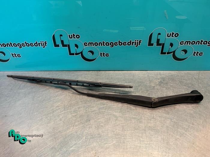 Ruitenwisserarm voor van een Hyundai I10 (I10 08-), Gebruikt, -, -, Ophalen of Verzenden