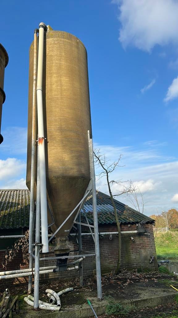 Veevoeder silo gratis af te halen, Enlèvement