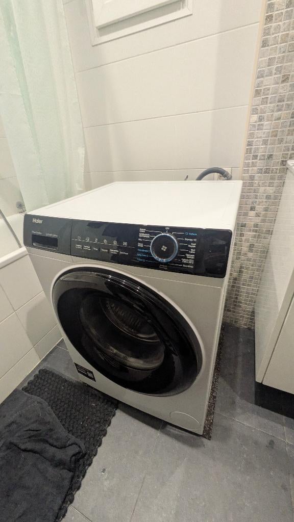 Machine à laver, 85 à 90 cm, Programme lavage à la main, 1600 tours ou plus, Comme neuf