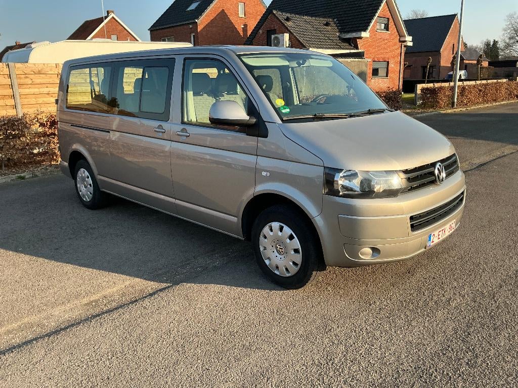 8+1 Volkswagen transporter combi, Auto's, Volkswagen, Euro 5, 5 deurs, Particulier, Overige carrosserie