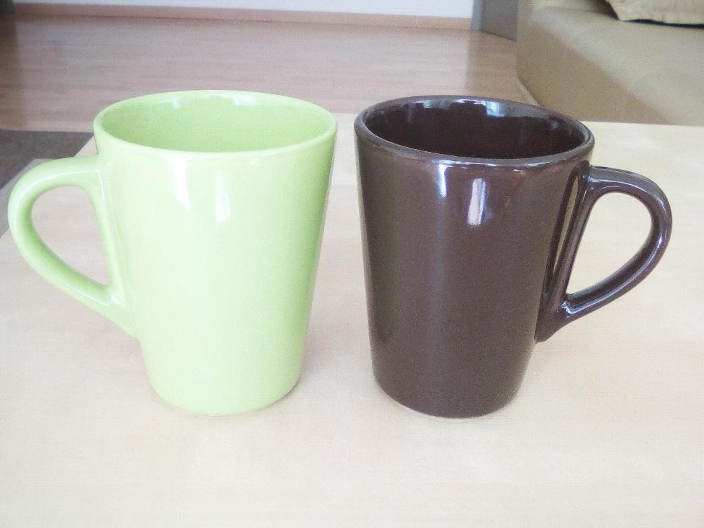 Groene en bruine kopjes, Ophalen