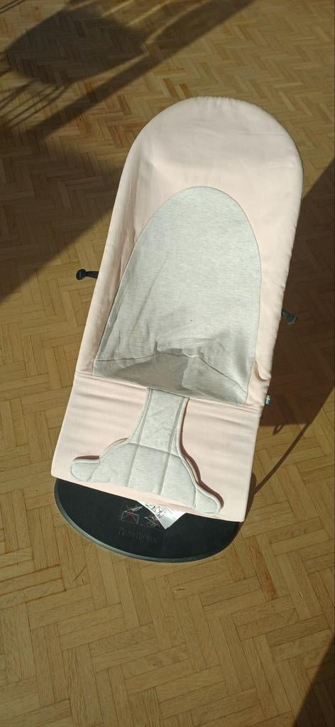 Relax Baby Björn roze super comfortabel!, Kinderen en Baby's, Wipstoeltjes, Ophalen