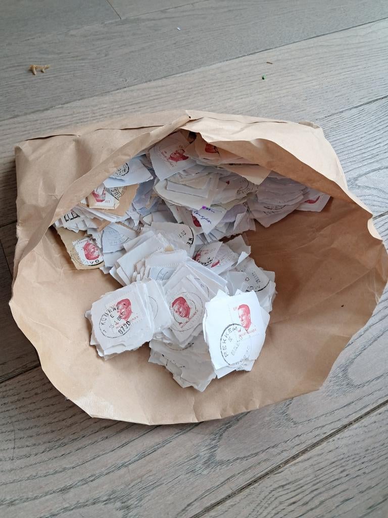 Lot Belgische postzegels: 13 fr. (gelijke), koning Boudewijn, Postzegels en Munten, Postzegels | Europa | België, Ophalen of Verzenden