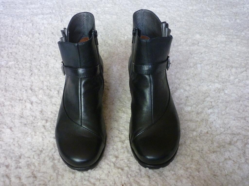 Lederen Enkellaarzen Vabeene, Zwart, Lage of Enkellaarzen, Ophalen of Verzenden, Zo goed als nieuw