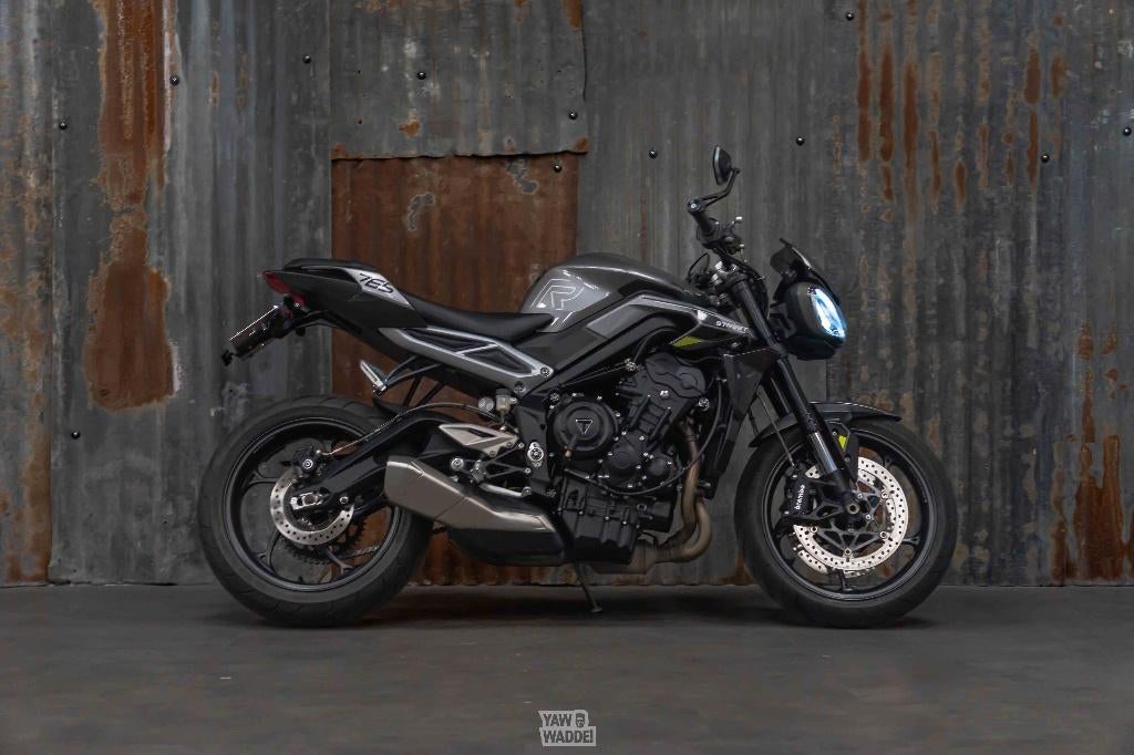 Triumph Street Triple R