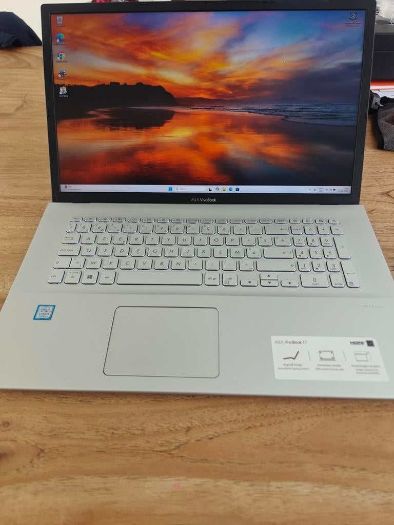 Asus vivobook i5 512GB SSD 16GB RAM, Informatique & Logiciels, Ordinateurs portables Windows, Enlèvement ou Envoi, 17 pouces ou plus