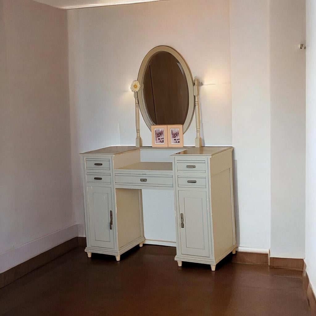 Make-up tafel in volle eik, Ophalen