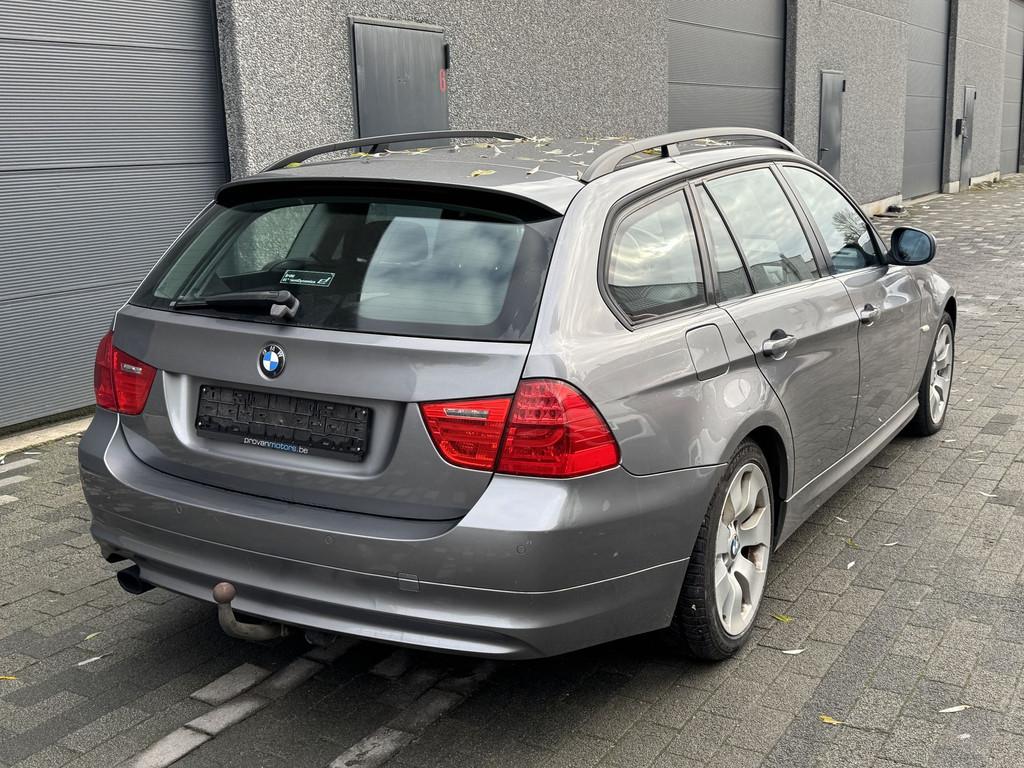 BMW 318D | Manueel | Export, 100 kW, Achat, Entreprise, Boîte manuelle