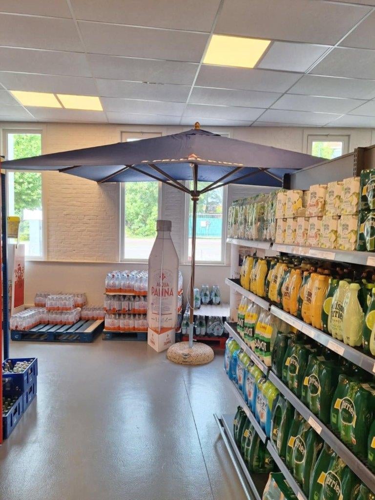 parasol san pellegrino nog verpakt 3.5 m x 3.5 m new, Ophalen, Nieuw