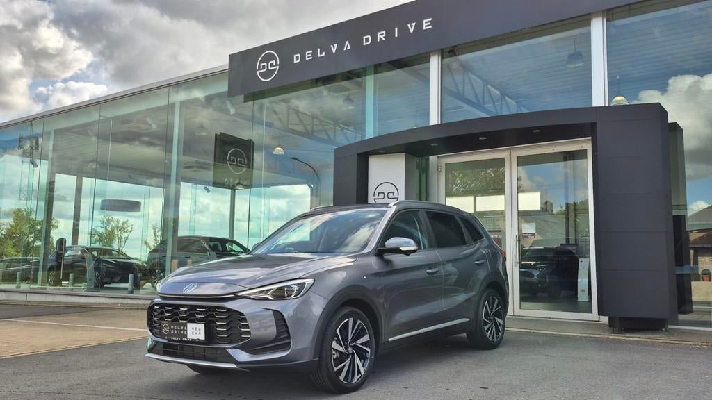 MG ZS 1.5 Hybrid+ Luxury  NEUF !, Auto's, 197 pk, 145 kW, 1498 cc, Zwart