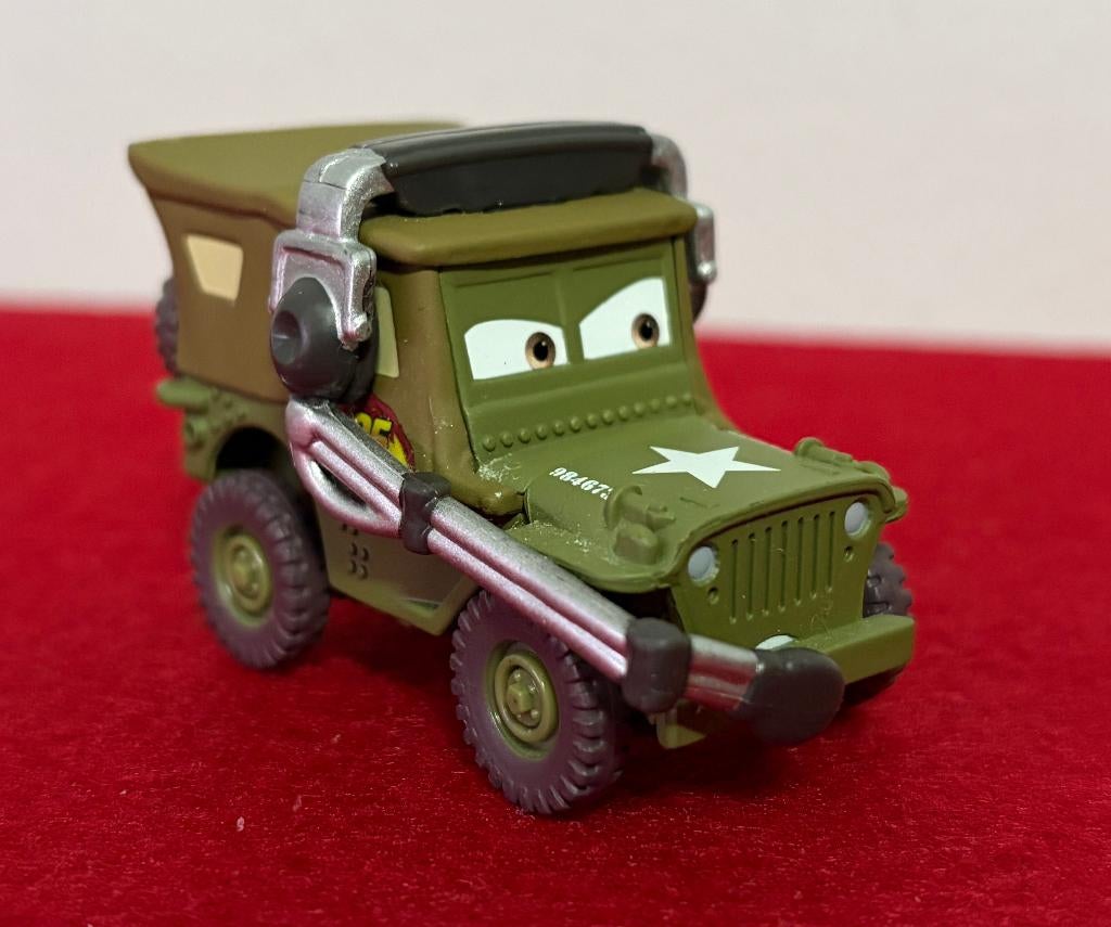 DISNEY CARS Sergeant met gegoten microfoon 1:55, Ophalen of Verzenden, Zo goed als nieuw, Auto