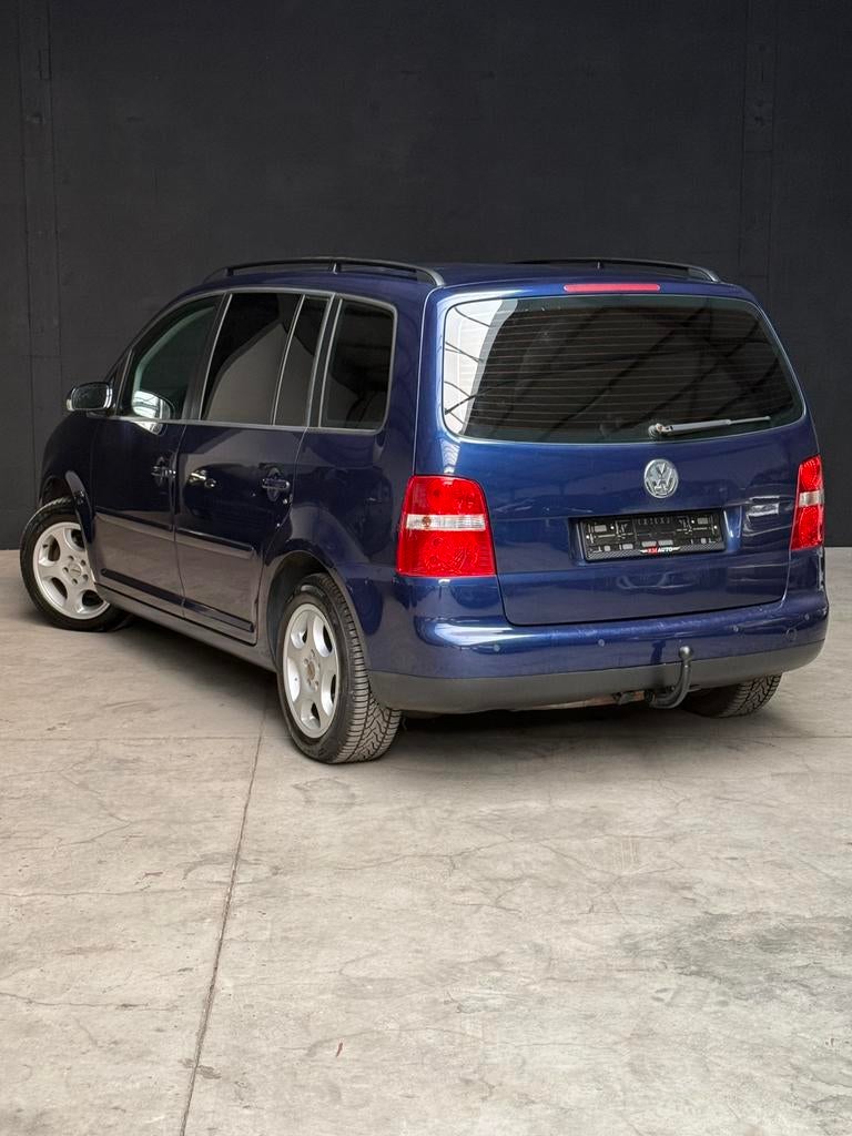 Volkswagen Touran 1.6 Fsi Benzine 7-zits, Monovolume, 7 zetels, Bedrijf, Handgeschakeld