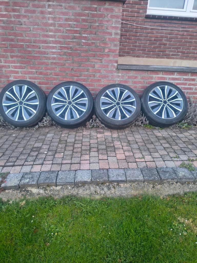 Jantes Renault Kadjar 19 pouces, 19 pouces, Pneu(s)